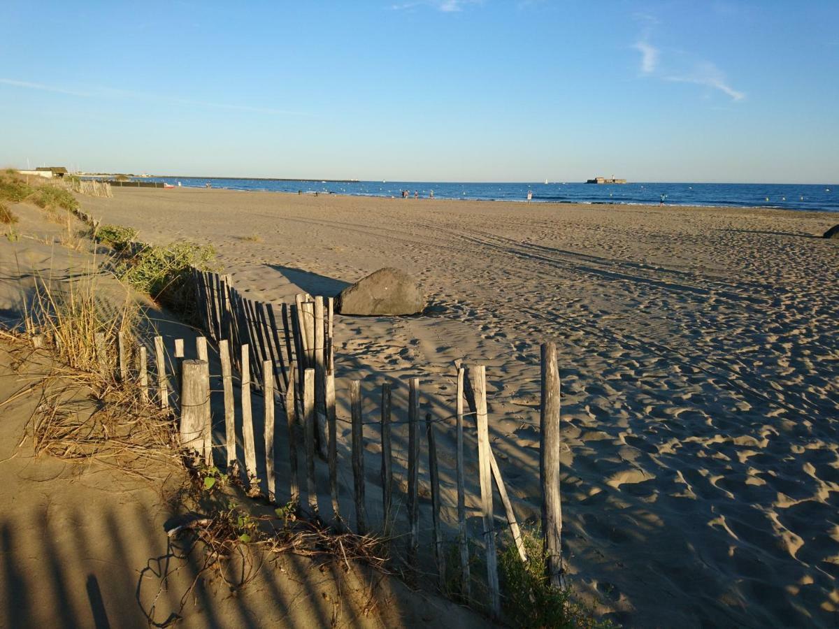 Résidence Aquaplage 45m2 front de mer plage Richelieu Agde Exterior foto